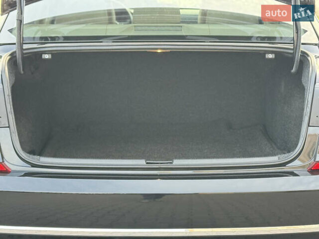 Черный Фольксваген Пассат, объемом двигателя 1.98 л и пробегом 112 тыс. км за 15200 $, фото 26 на Automoto.ua