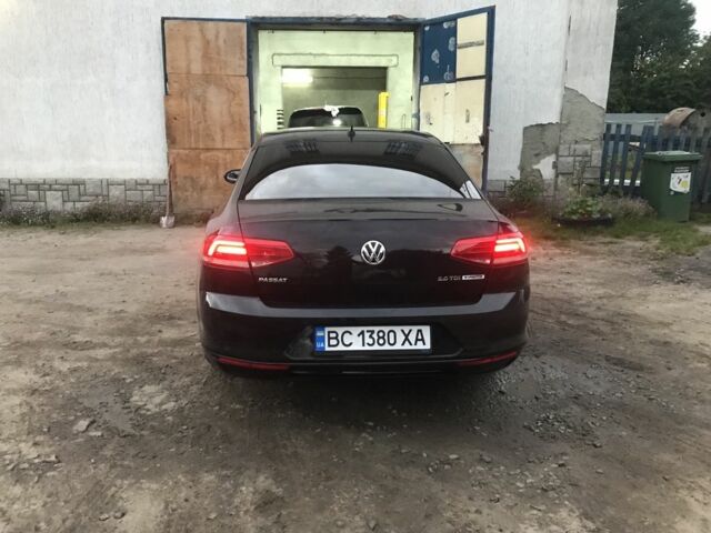 Чорний Фольксваген Пассат, об'ємом двигуна 2 л та пробігом 206 тис. км за 15200 $, фото 3 на Automoto.ua