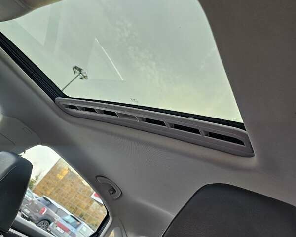 Черный Фольксваген Пассат, объемом двигателя 1.98 л и пробегом 200 тыс. км за 10800 $, фото 29 на Automoto.ua