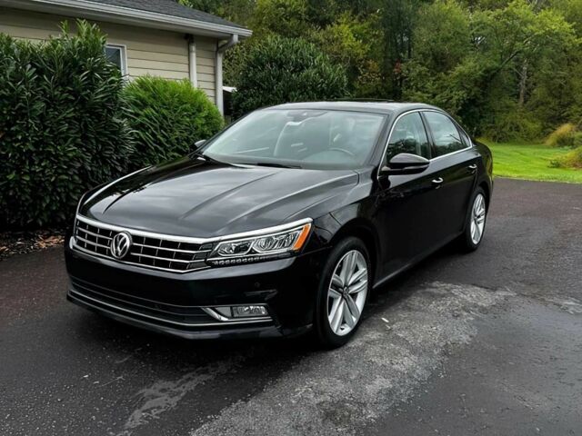 Чорний Фольксваген Пассат, об'ємом двигуна 1.8 л та пробігом 65 тис. км за 7000 $, фото 2 на Automoto.ua