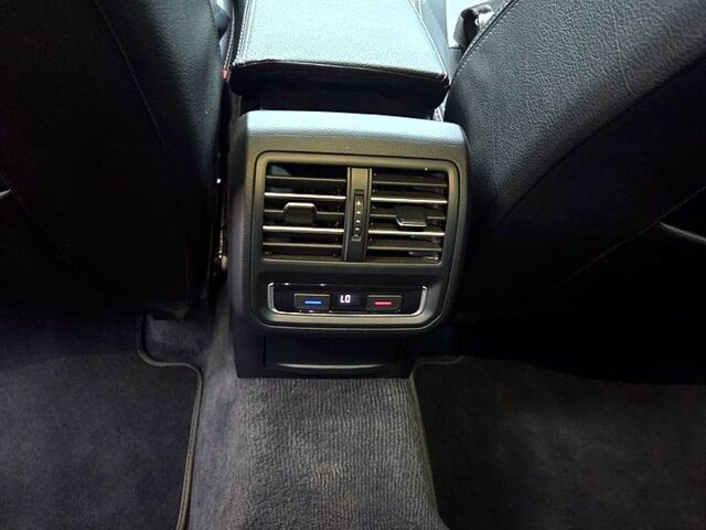 Черный Фольксваген Пассат, объемом двигателя 2 л и пробегом 220 тыс. км за 15500 $, фото 7 на Automoto.ua