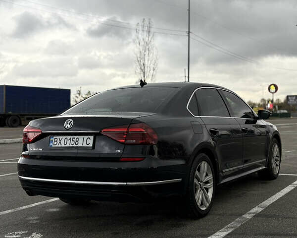 Черный Фольксваген Пассат, объемом двигателя 1.8 л и пробегом 146 тыс. км за 13500 $, фото 2 на Automoto.ua