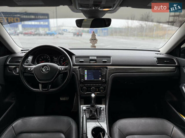 Черный Фольксваген Пассат, объемом двигателя 1.98 л и пробегом 132 тыс. км за 16900 $, фото 20 на Automoto.ua