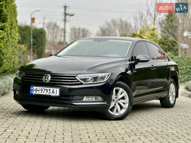 Черный Фольксваген Пассат, объемом двигателя 1.97 л и пробегом 80 тыс. км за 19900 $, фото 6 на Automoto.ua