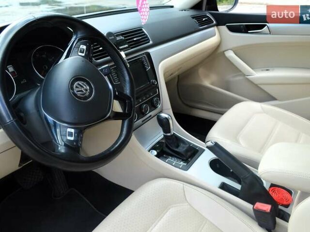 Чорний Фольксваген Пассат, об'ємом двигуна 2 л та пробігом 99 тис. км за 15300 $, фото 27 на Automoto.ua