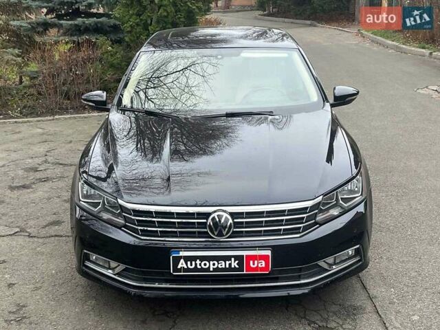 Чорний Фольксваген Пассат, об'ємом двигуна 2 л та пробігом 162 тис. км за 13790 $, фото 2 на Automoto.ua
