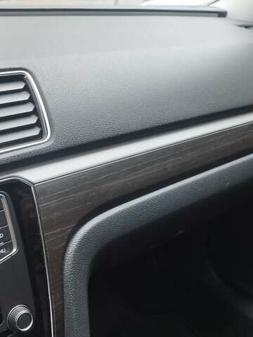 Чорний Фольксваген Пассат, об'ємом двигуна 2 л та пробігом 192 тис. км за 14400 $, фото 3 на Automoto.ua