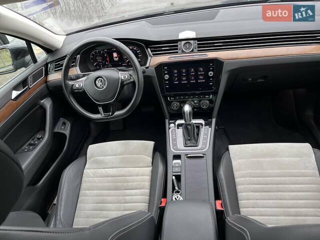 Чорний Фольксваген Пассат, об'ємом двигуна 1.8 л та пробігом 103 тис. км за 20999 $, фото 36 на Automoto.ua