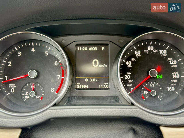Чорний Фольксваген Пассат, об'ємом двигуна 2 л та пробігом 55 тис. км за 16200 $, фото 18 на Automoto.ua