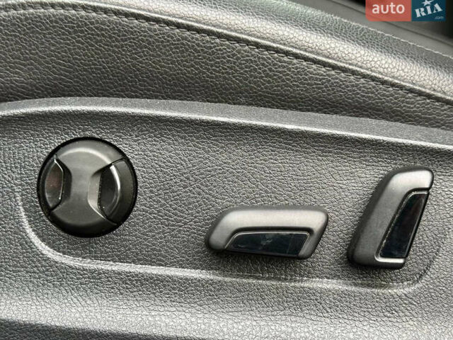 Черный Фольксваген Пассат, объемом двигателя 2 л и пробегом 127 тыс. км за 15500 $, фото 26 на Automoto.ua