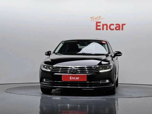 Черный Фольксваген Пассат, объемом двигателя 2 л и пробегом 107 тыс. км за 4200 $, фото 2 на Automoto.ua