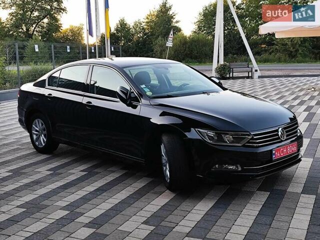 Черный Фольксваген Пассат, объемом двигателя 1.6 л и пробегом 267 тыс. км за 14950 $, фото 102 на Automoto.ua