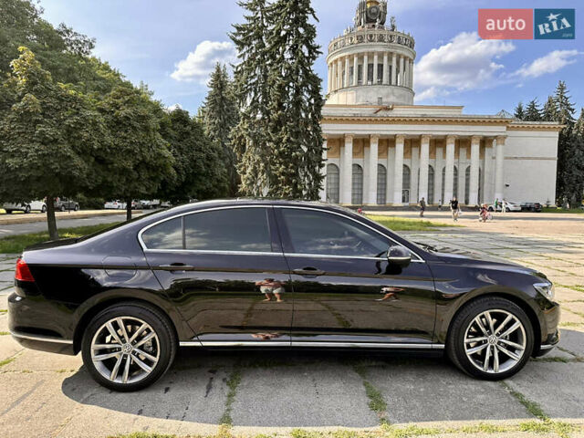 Черный Фольксваген Пассат, объемом двигателя 1.97 л и пробегом 142 тыс. км за 25500 $, фото 7 на Automoto.ua