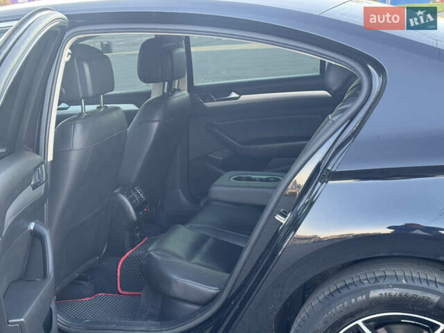 Черный Фольксваген Пассат, объемом двигателя 1.97 л и пробегом 225 тыс. км за 15950 $, фото 47 на Automoto.ua