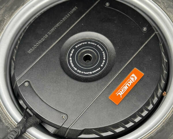 Черный Фольксваген Пассат, объемом двигателя 1.97 л и пробегом 225 тыс. км за 15950 $, фото 122 на Automoto.ua