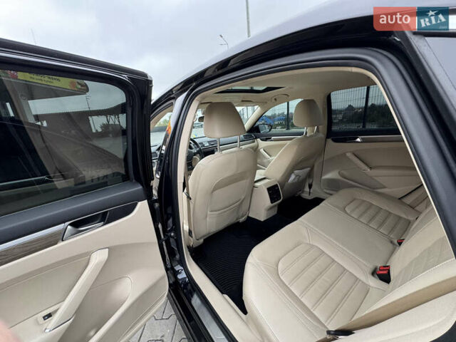 Чорний Фольксваген Пассат, об'ємом двигуна 2 л та пробігом 145 тис. км за 17200 $, фото 44 на Automoto.ua