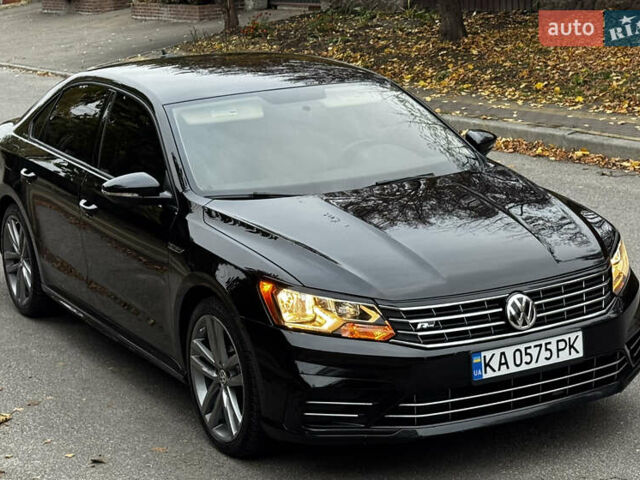 Черный Фольксваген Пассат, объемом двигателя 1.98 л и пробегом 110 тыс. км за 16000 $, фото 2 на Automoto.ua