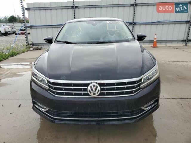 Черный Фольксваген Пассат, объемом двигателя 2 л и пробегом 97 тыс. км за 3000 $, фото 4 на Automoto.ua