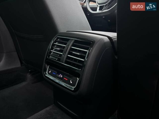 Чорний Фольксваген Пассат, об'ємом двигуна 1.8 л та пробігом 103 тис. км за 20999 $, фото 28 на Automoto.ua