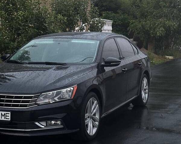 Чорний Фольксваген Пассат, об'ємом двигуна 2 л та пробігом 148 тис. км за 14300 $, фото 4 на Automoto.ua