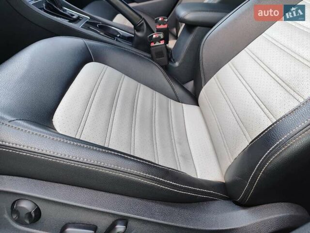 Черный Фольксваген Пассат, объемом двигателя 3.6 л и пробегом 90 тыс. км за 15500 $, фото 13 на Automoto.ua