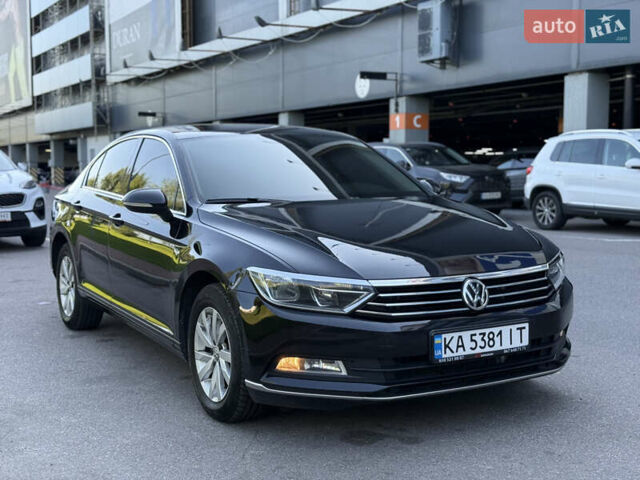 Чорний Фольксваген Пассат, об'ємом двигуна 2 л та пробігом 119 тис. км за 17900 $, фото 2 на Automoto.ua