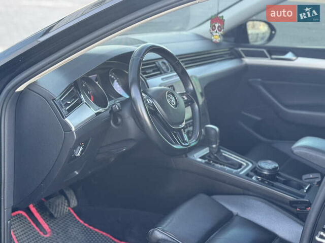 Черный Фольксваген Пассат, объемом двигателя 1.97 л и пробегом 225 тыс. км за 15950 $, фото 42 на Automoto.ua