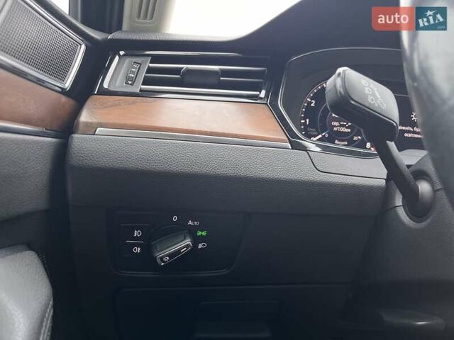 Чорний Фольксваген Пассат, об'ємом двигуна 1.8 л та пробігом 103 тис. км за 20999 $, фото 14 на Automoto.ua
