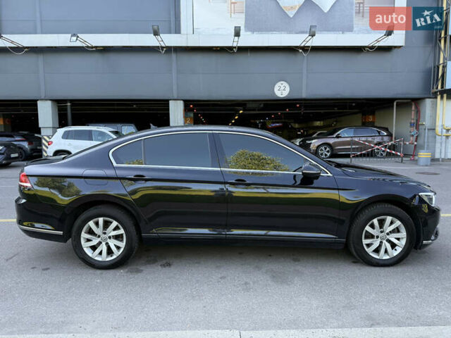 Чорний Фольксваген Пассат, об'ємом двигуна 2 л та пробігом 119 тис. км за 17900 $, фото 7 на Automoto.ua