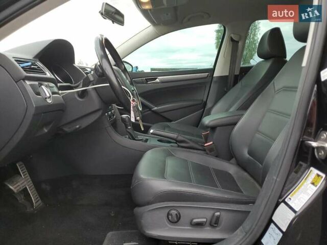 Черный Фольксваген Пассат, объемом двигателя 2 л и пробегом 135 тыс. км за 2300 $, фото 6 на Automoto.ua