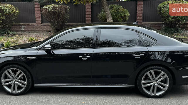 Черный Фольксваген Пассат, объемом двигателя 1.98 л и пробегом 110 тыс. км за 15500 $, фото 10 на Automoto.ua