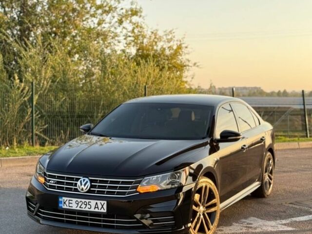 Черный Фольксваген Пассат, объемом двигателя 0 л и пробегом 156 тыс. км за 14400 $, фото 1 на Automoto.ua