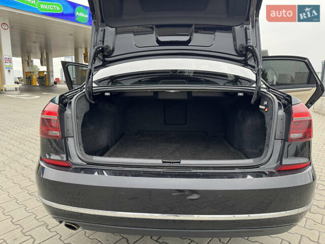 Чорний Фольксваген Пассат, об'ємом двигуна 2 л та пробігом 145 тис. км за 17200 $, фото 19 на Automoto.ua