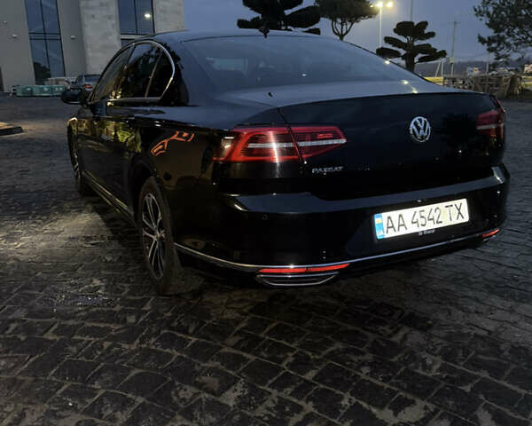 Чорний Фольксваген Пассат, об'ємом двигуна 1.8 л та пробігом 235 тис. км за 16500 $, фото 1 на Automoto.ua