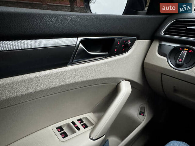 Черный Фольксваген Пассат, объемом двигателя 1.98 л и пробегом 110 тыс. км за 16000 $, фото 28 на Automoto.ua