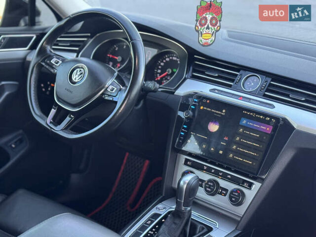 Черный Фольксваген Пассат, объемом двигателя 1.97 л и пробегом 225 тыс. км за 15950 $, фото 63 на Automoto.ua