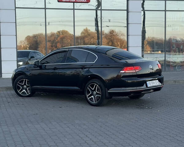 Черный Фольксваген Пассат, объемом двигателя 1.97 л и пробегом 225 тыс. км за 15950 $, фото 91 на Automoto.ua