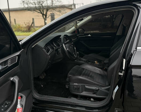 Черный Фольксваген Пассат, объемом двигателя 2 л и пробегом 196 тыс. км за 18800 $, фото 43 на Automoto.ua