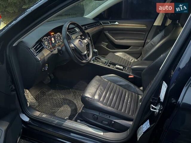 Черный Фольксваген Пассат, объемом двигателя 2 л и пробегом 258 тыс. км за 19500 $, фото 8 на Automoto.ua