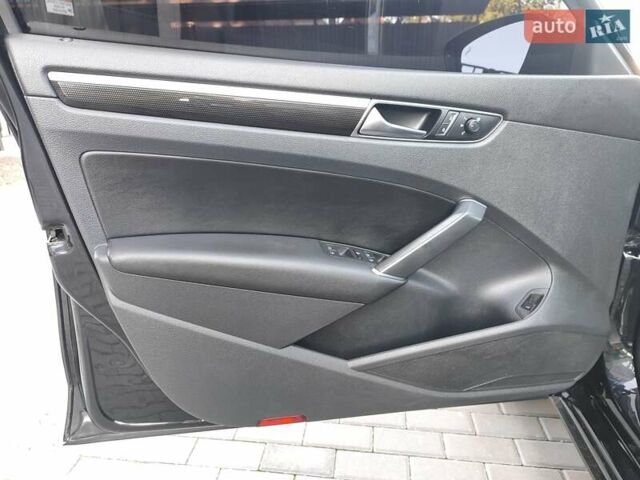 Черный Фольксваген Пассат, объемом двигателя 3.6 л и пробегом 90 тыс. км за 15500 $, фото 11 на Automoto.ua