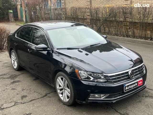 Чорний Фольксваген Пассат, об'ємом двигуна 2 л та пробігом 162 тис. км за 13790 $, фото 4 на Automoto.ua