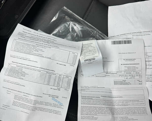 Черный Фольксваген Пассат, объемом двигателя 1.97 л и пробегом 225 тыс. км за 15950 $, фото 123 на Automoto.ua