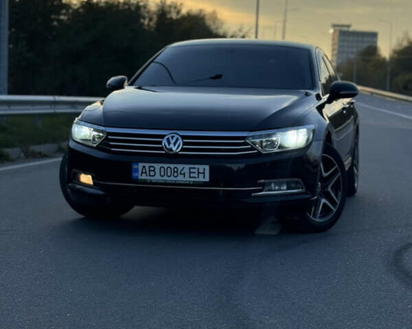 Черный Фольксваген Пассат, объемом двигателя 1.97 л и пробегом 225 тыс. км за 15950 $, фото 161 на Automoto.ua