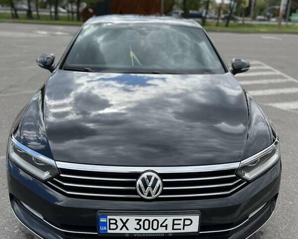 Черный Фольксваген Пассат, объемом двигателя 2 л и пробегом 176 тыс. км за 22300 $, фото 4 на Automoto.ua
