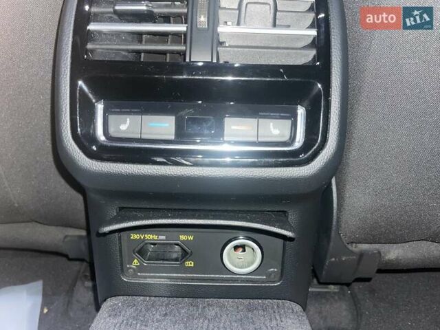 Чорний Фольксваген Пассат, об'ємом двигуна 1.8 л та пробігом 160 тис. км за 16000 $, фото 2 на Automoto.ua