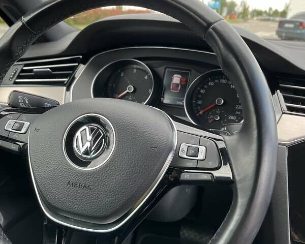 Черный Фольксваген Пассат, объемом двигателя 2 л и пробегом 176 тыс. км за 22300 $, фото 47 на Automoto.ua