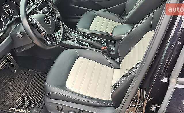 Фольксваген Пассат 2018 в Одессе на Automoto.ua Черный Фольксваген Пассат, объемом двигателя 3.6 л и пробегом 156 тыс. км за 14500 $, фото 12 на Automoto.ua