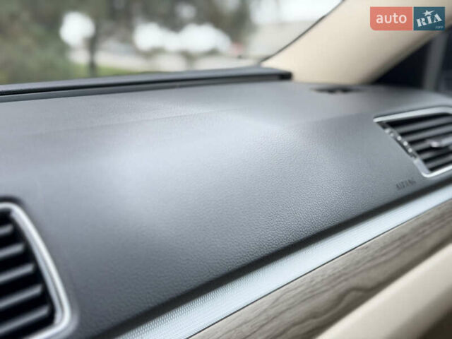 Чорний Фольксваген Пассат, об'ємом двигуна 2 л та пробігом 55 тис. км за 16200 $, фото 22 на Automoto.ua