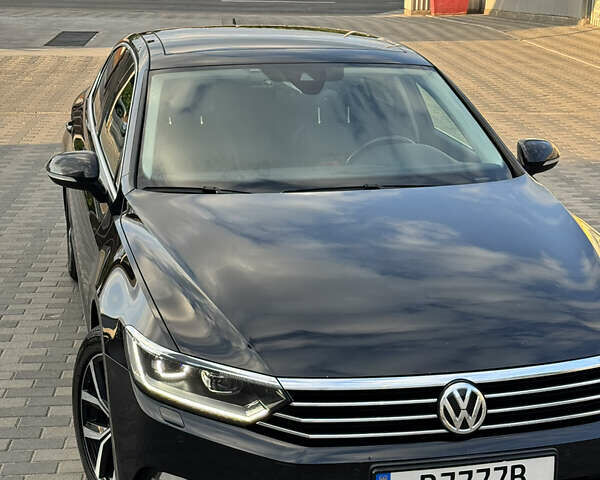 Фольксваген Пассат 2018 в Запорожье на Automoto.ua Черный Фольксваген Пассат, объемом двигателя 1.97 л и пробегом 217 тыс. км за 20600 $, фото 2 на Automoto.ua