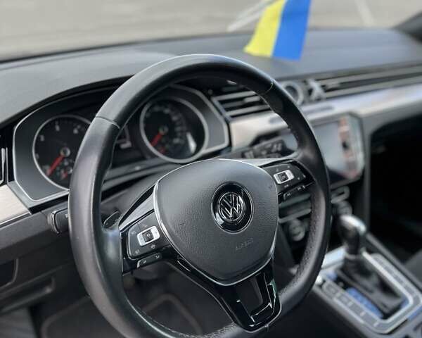 Черный Фольксваген Пассат, объемом двигателя 2 л и пробегом 176 тыс. км за 22300 $, фото 38 на Automoto.ua